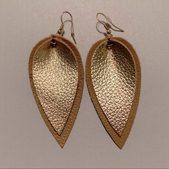 Gold Leather Feather Earrings - Picture 2 of 2